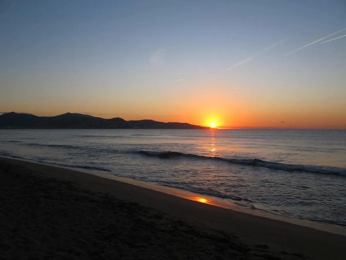 Apart-Rent Casa Con Piscina Flamicell 0042 Empuriabrava İspanya