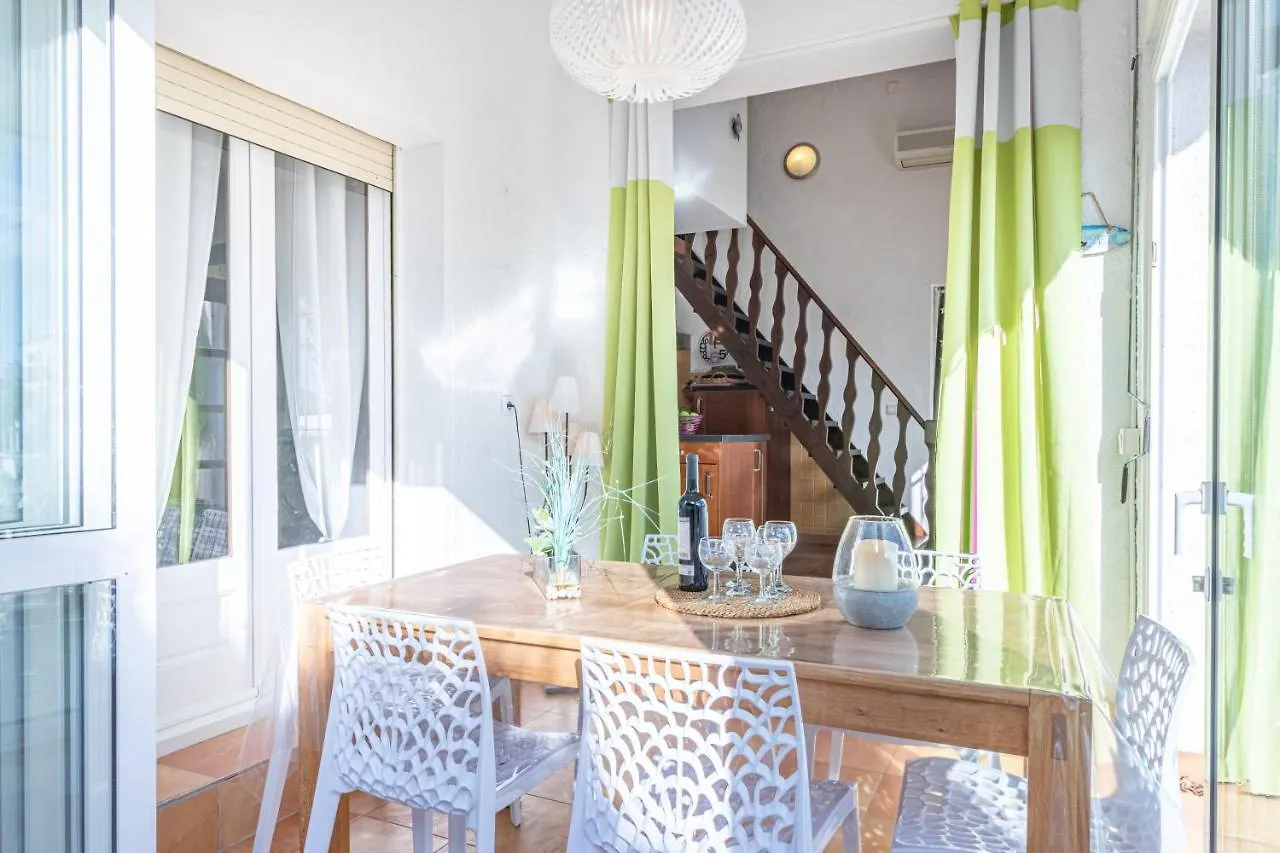 Semesterbostad Apart-Rent Casa Con Piscina Flamicell 0042 Empuriabrava